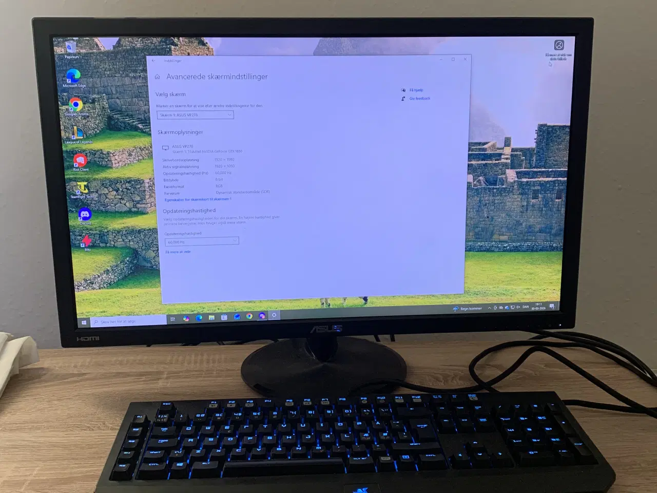 Billede 2 - Stationær computer med skærm og keyboard sælges