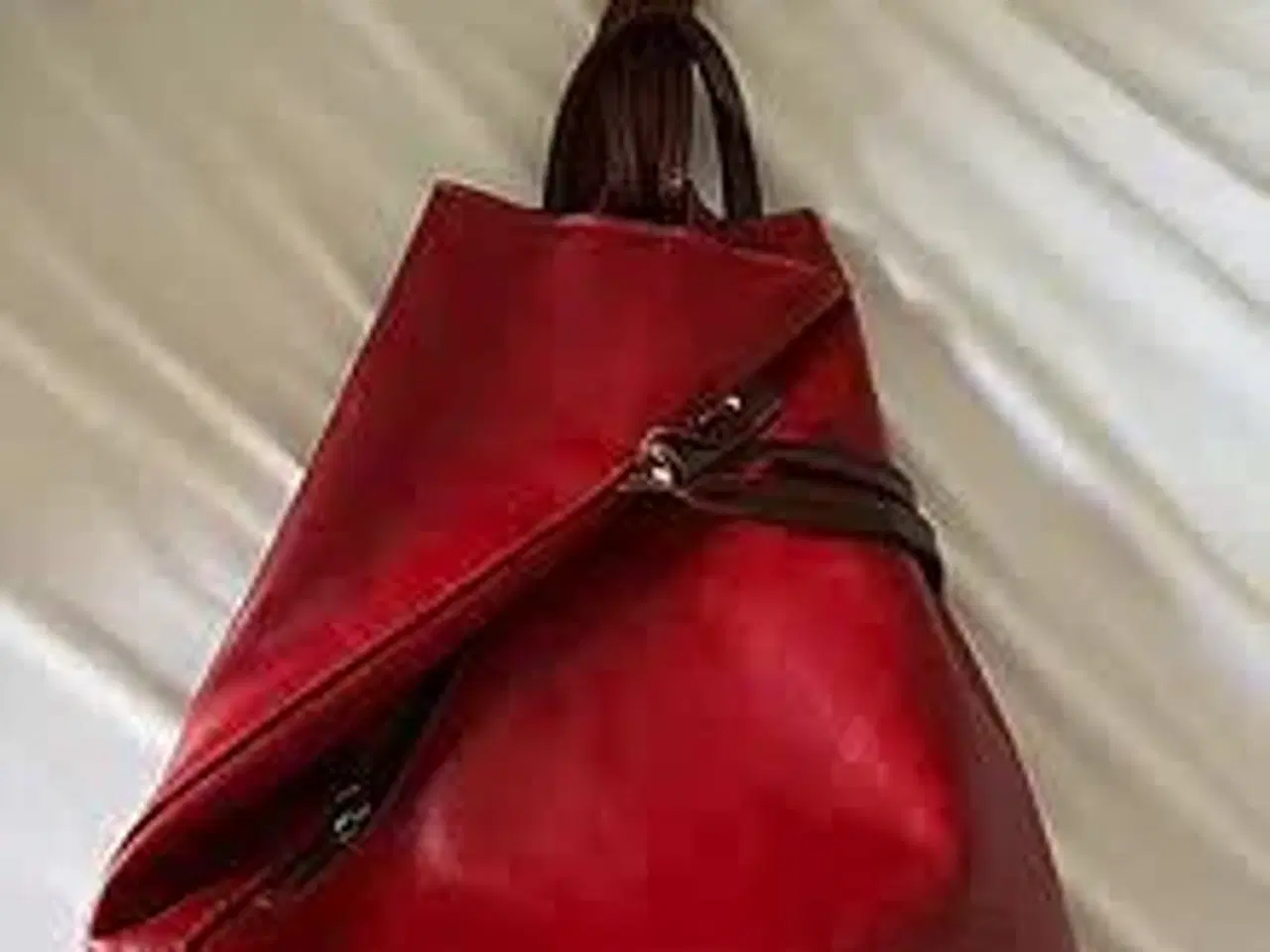 Billede 1 - Ryg og skulder taske