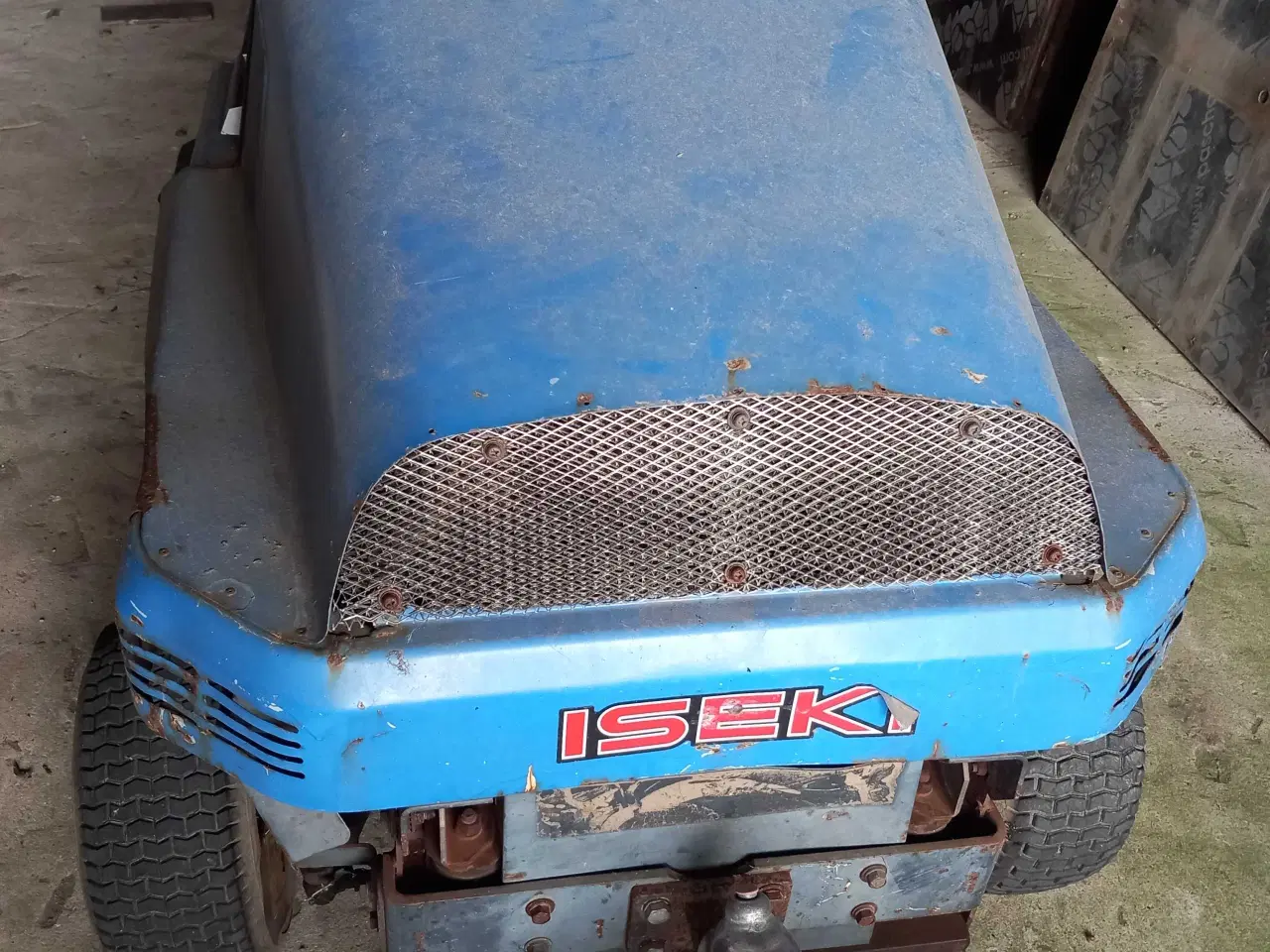Billede 3 - Iseki 4wd sælges, med nymalet klipebord