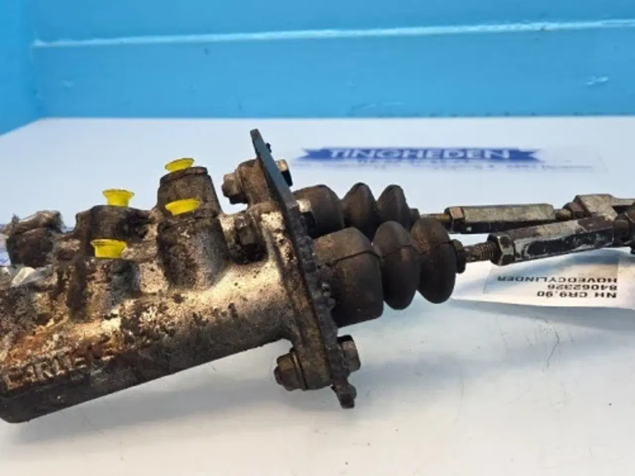 Billede 13 - New Holland CR9.90 Ventil 84062326