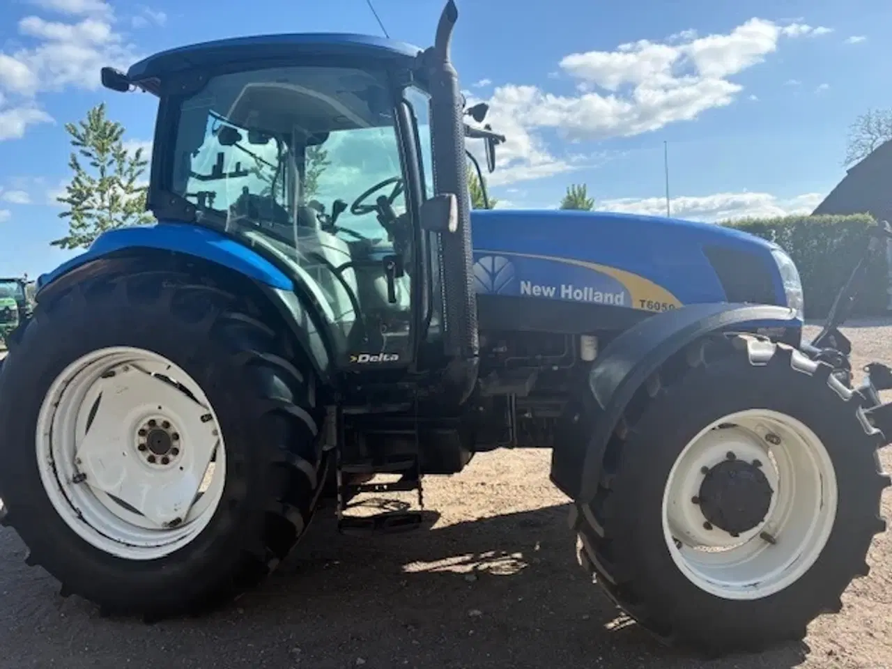 Billede 6 - New Holland T 6050 DK. BARE FLOT M FRONTLIFT