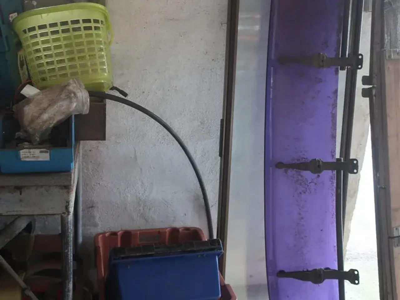 Billede 20 - Reol med div. Reservedele og varelager samt rullevogn med indhold m.m.