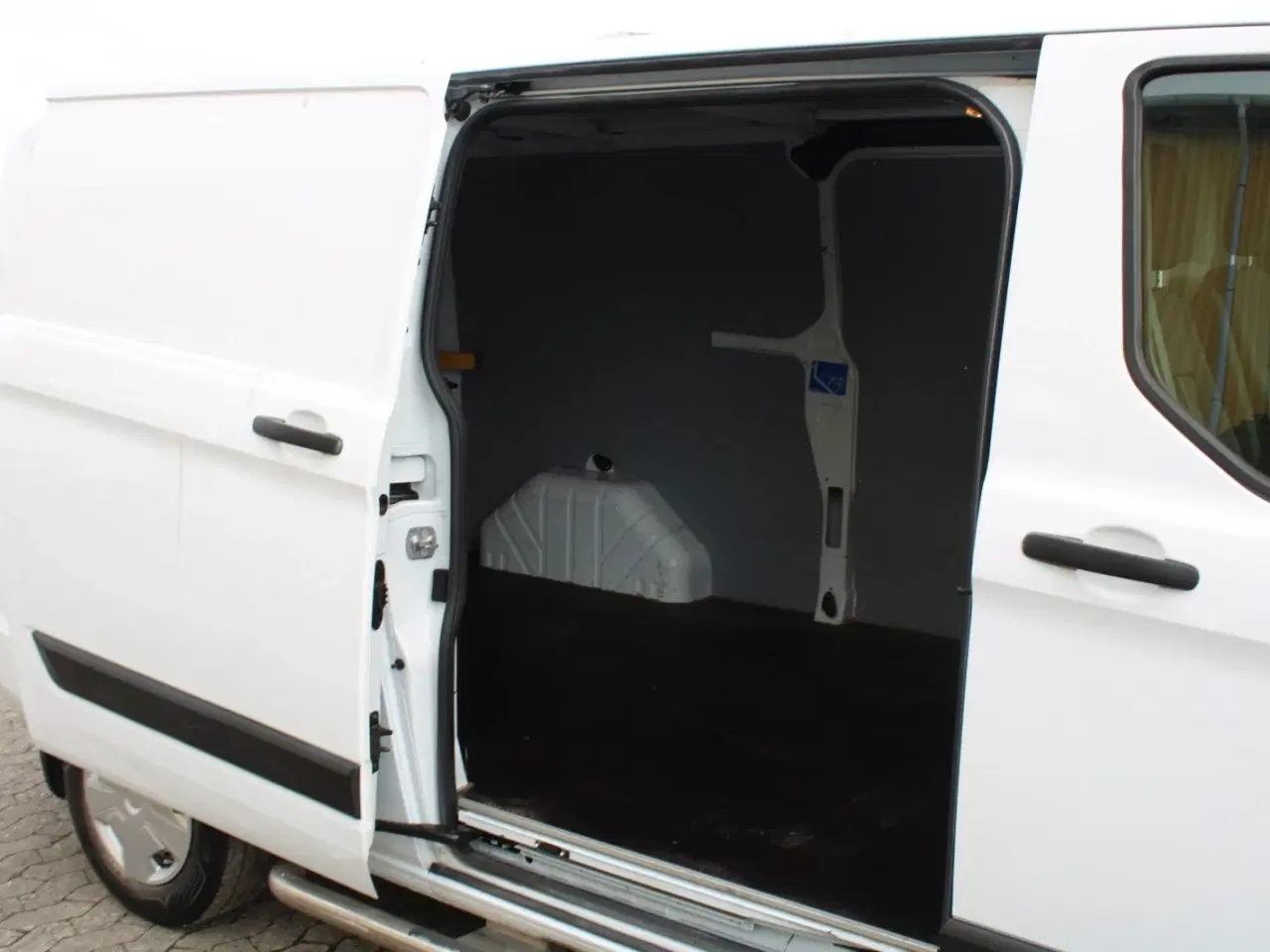 Billede 12 - Ford Transit Custom 300L 2,0 TDCi 130 Trend