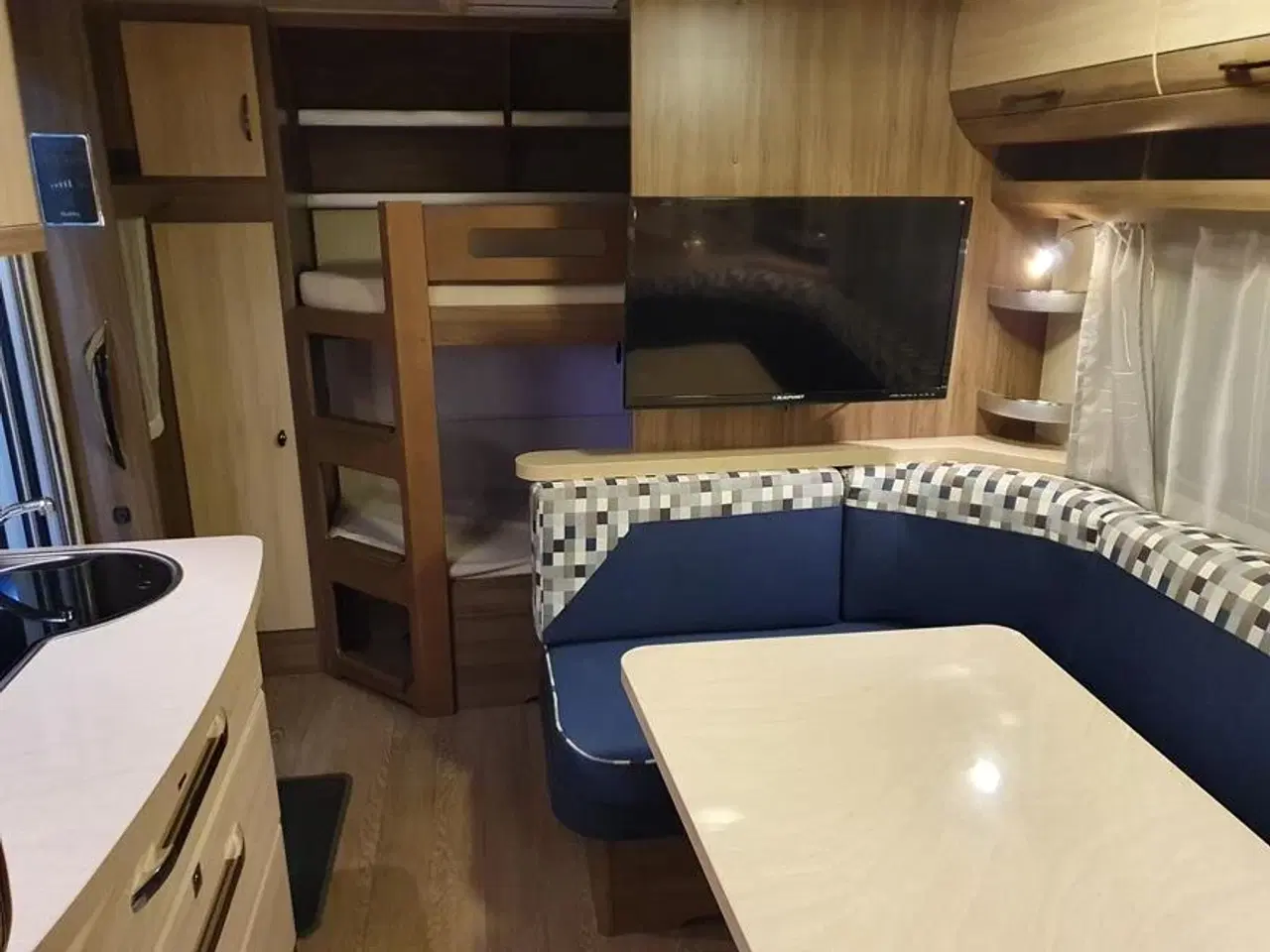 Billede 5 - Hobby DE LUXE 560 KMFe (2017) 