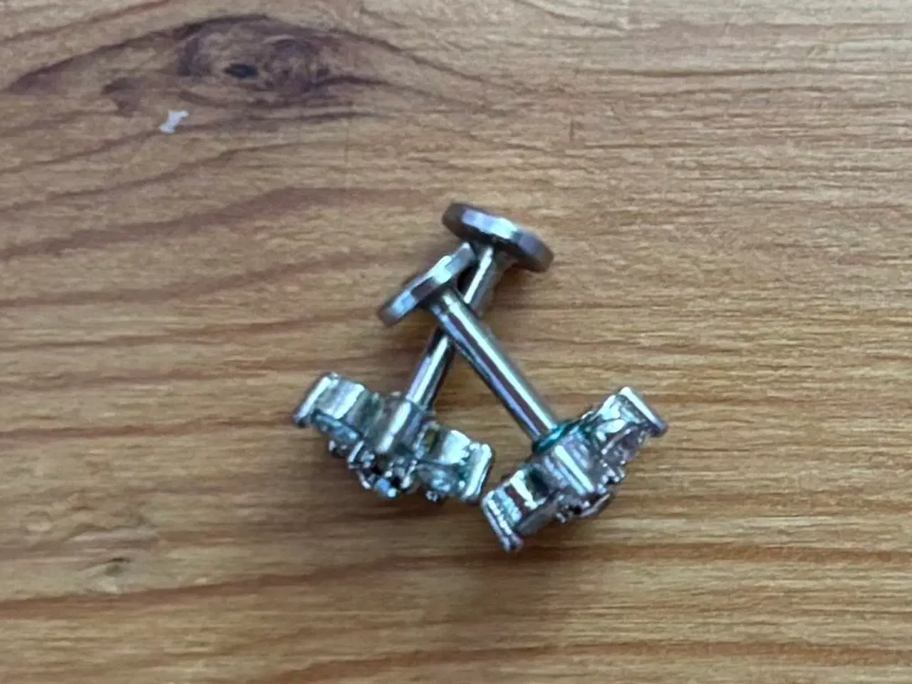 Billede 3 - Labret med blomst 