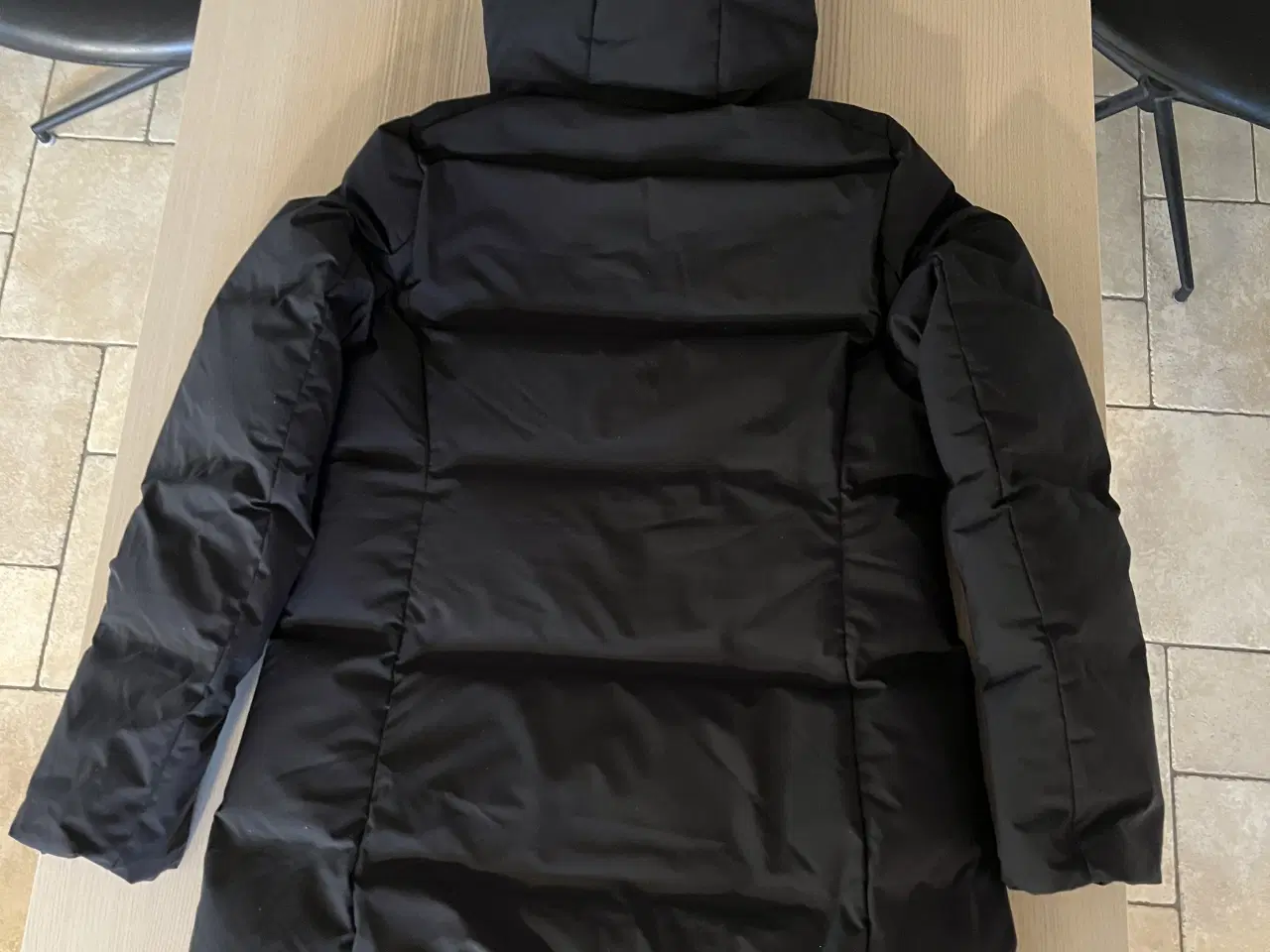 Billede 3 - Sort varm dunjakke