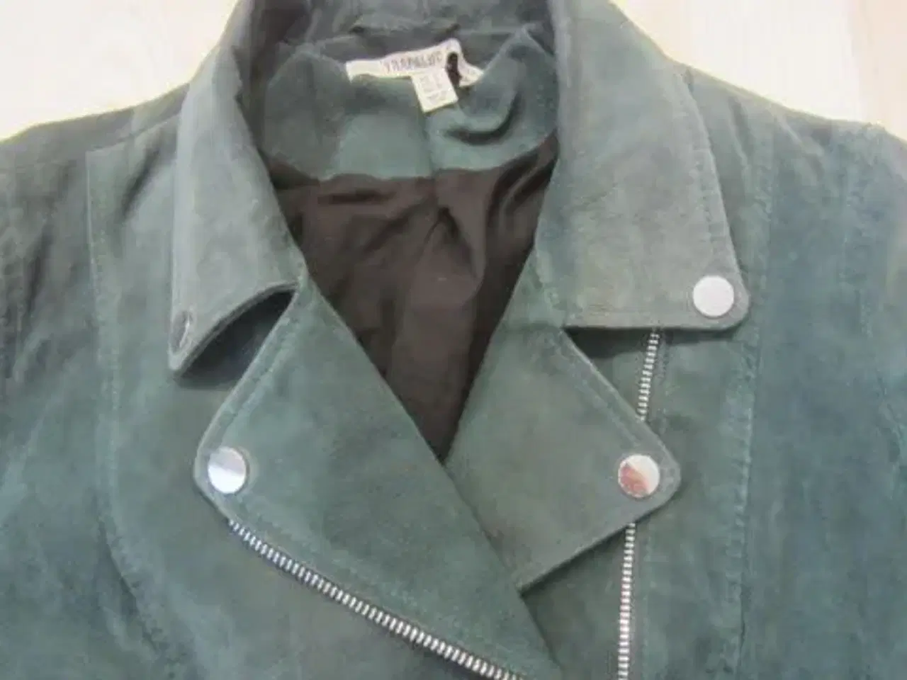 Billede 2 - Str. S, mørkegrøn jakke fra ZARA