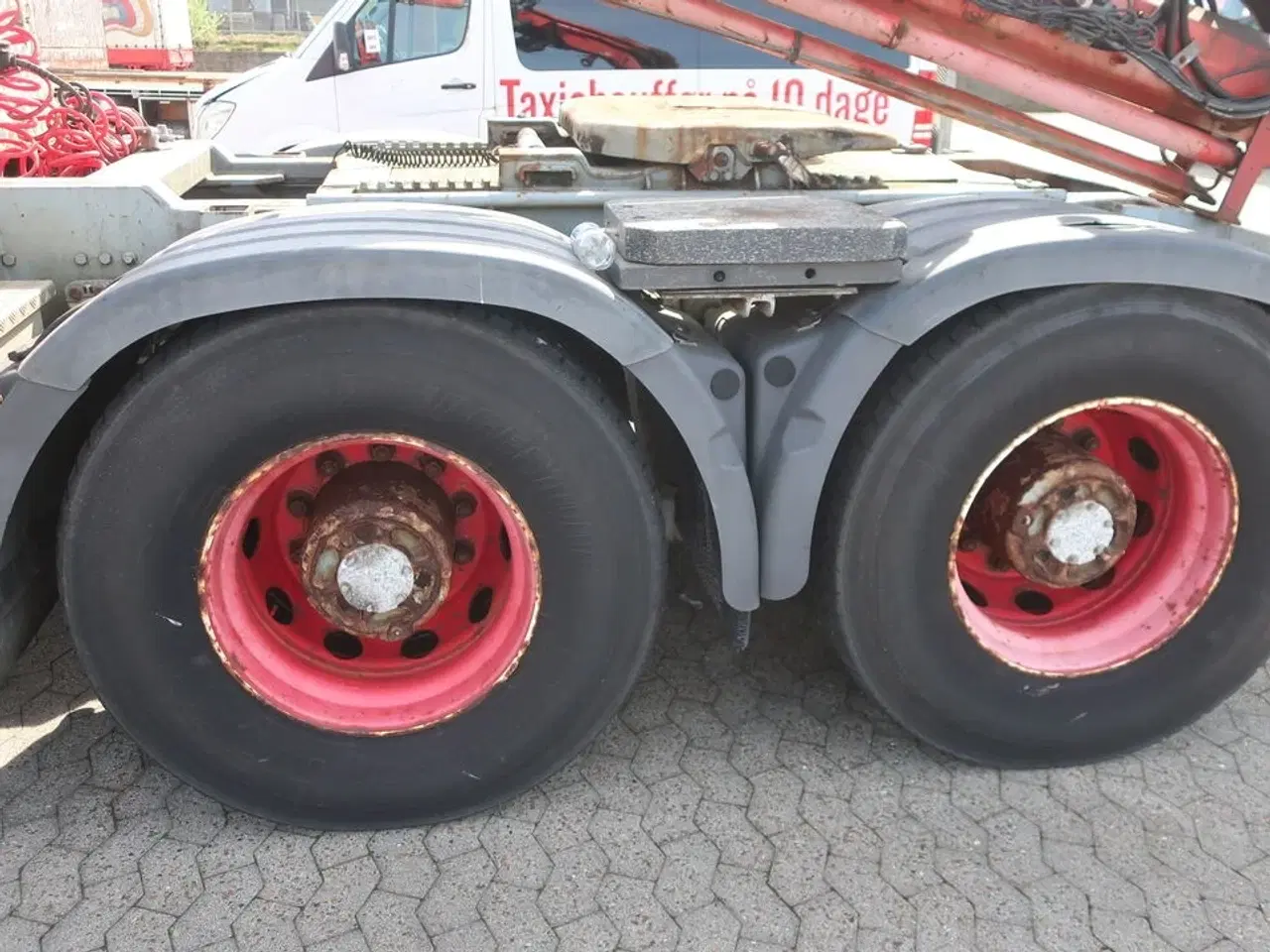 Billede 22 - Lastbil m. kran VOLVO FM12