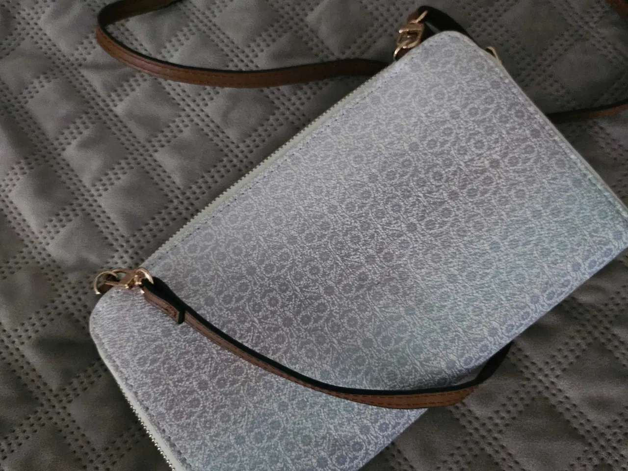 Billede 4 - Skuldertaske