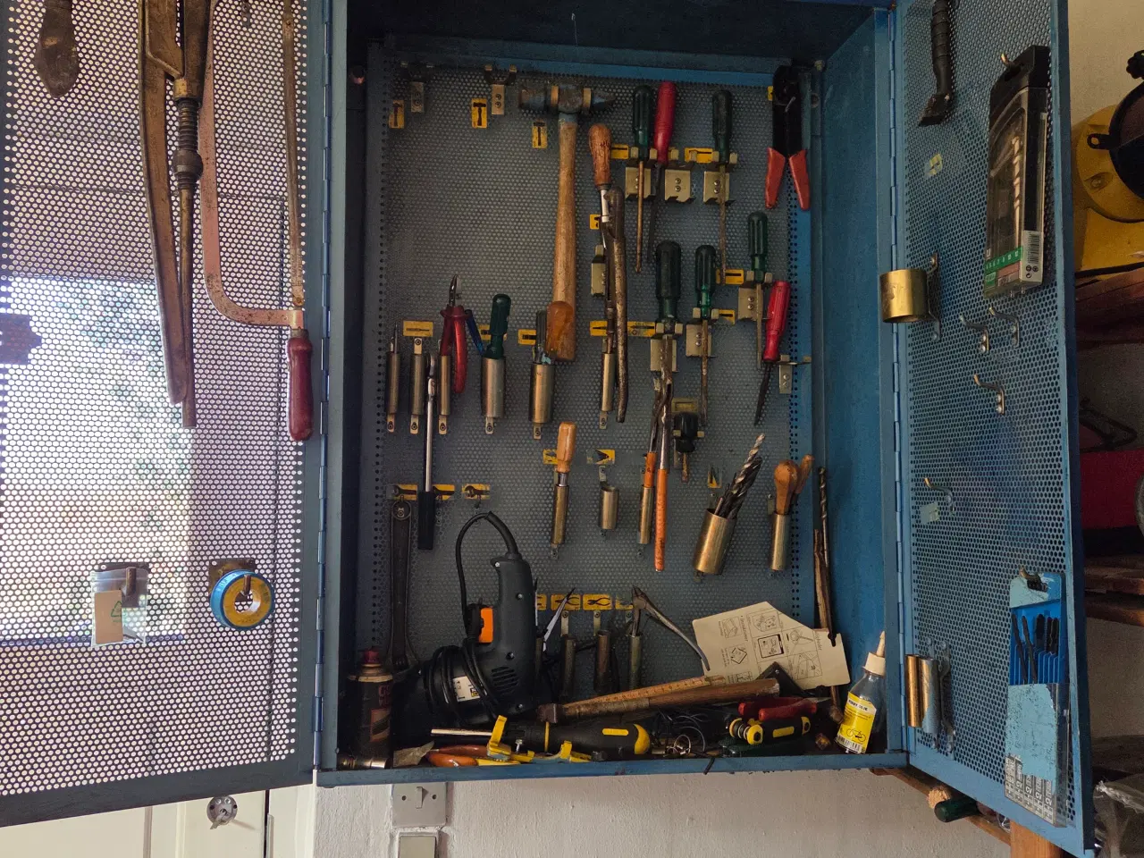 Billede 2 - Blåt Værktøjsskab