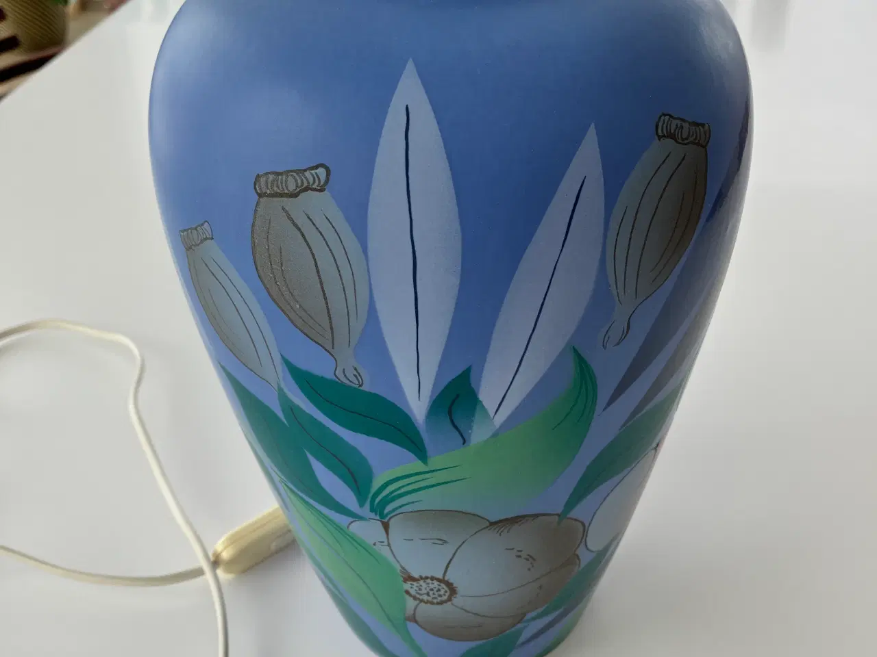 Billede 2 - Blå bordlampe med skærm