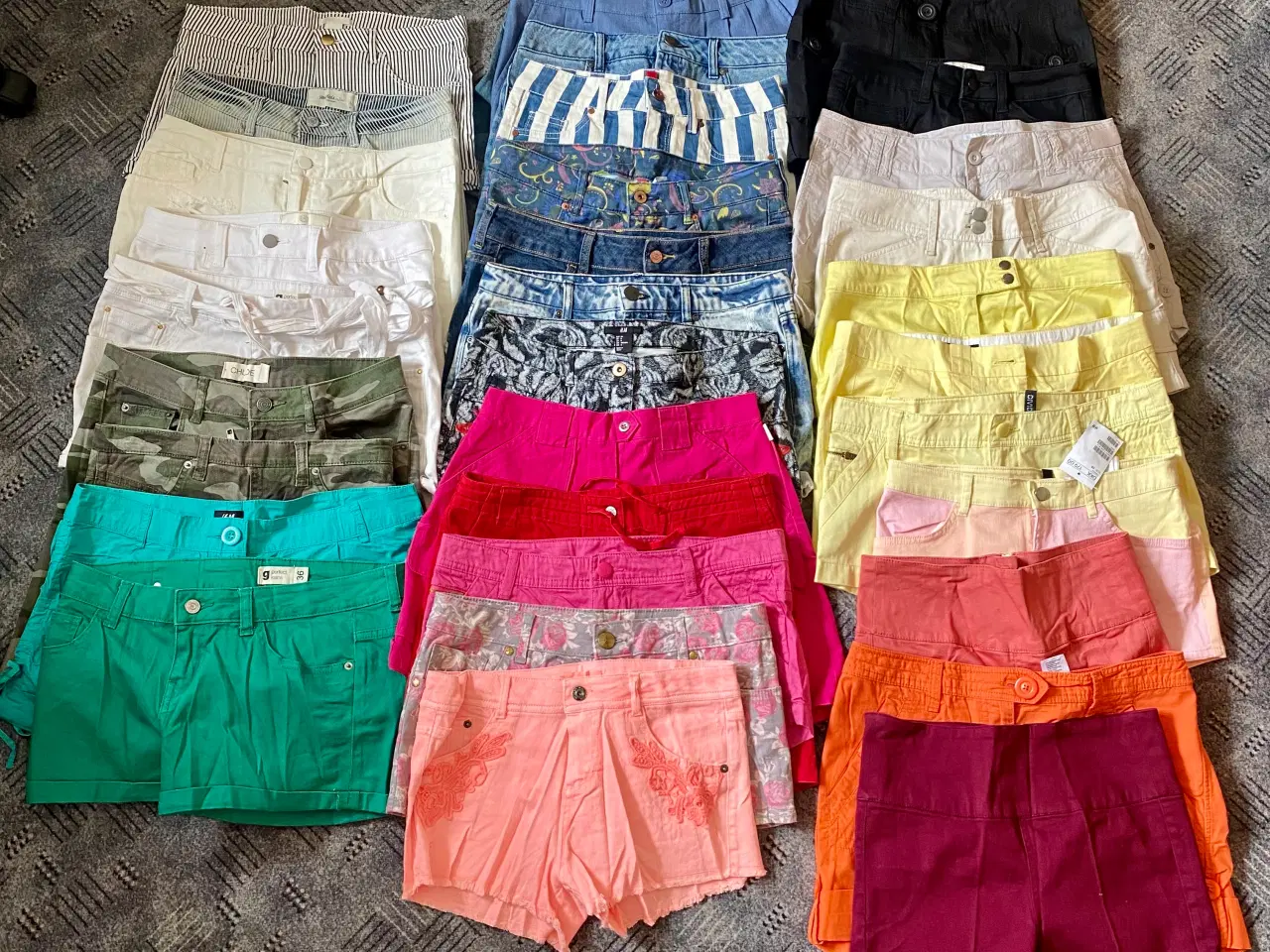 Billede 1 - DIVERSE SHORTS