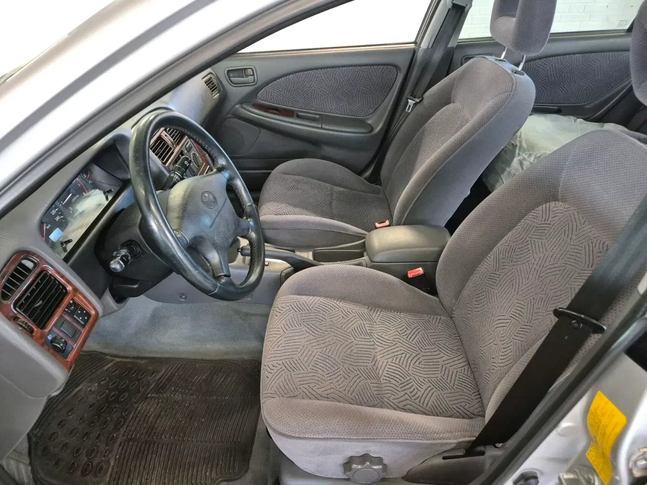 Billede 8 - Toyota Avensis 1,8 Linea Terra 110HK