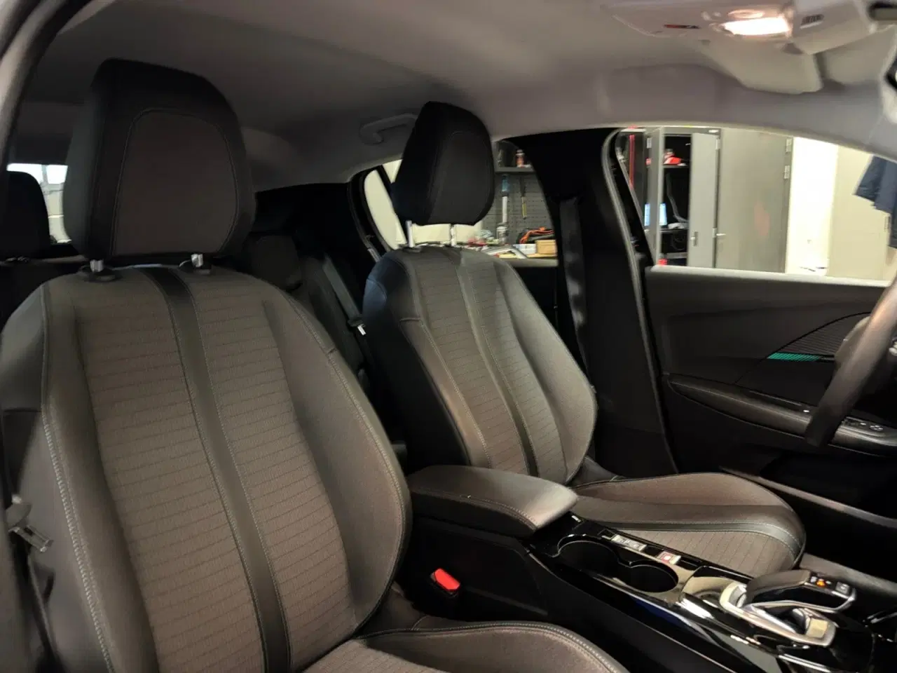 Billede 18 - Peugeot e-208 50 Allure Pack