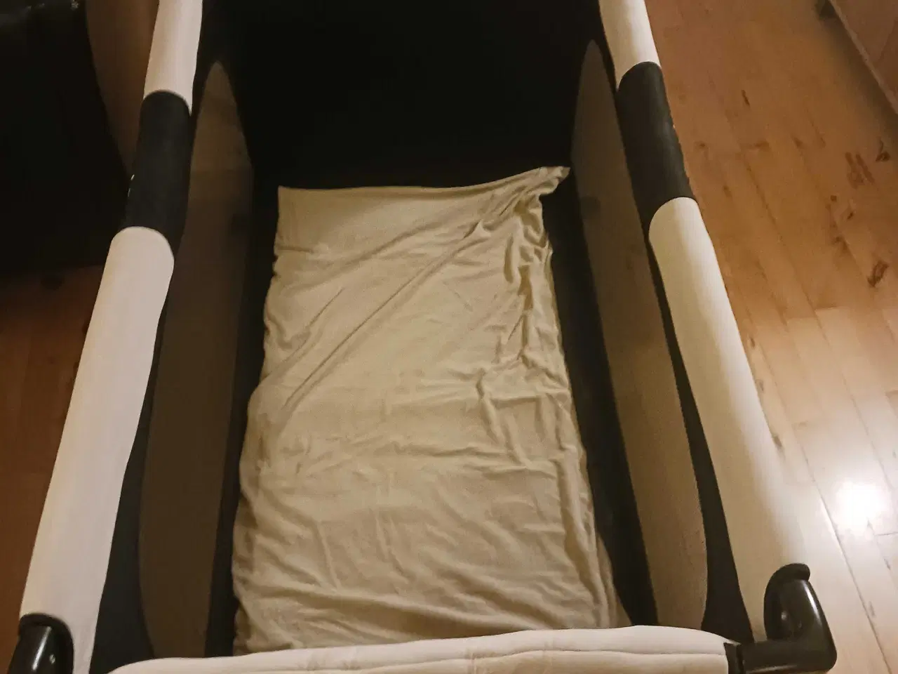 Billede 5 - Sammenklappelig weekend seng