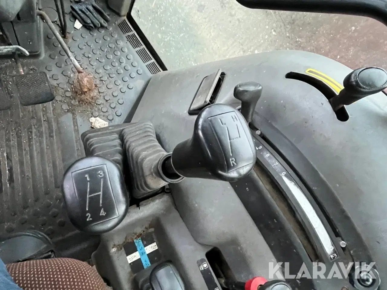 Billede 11 - Traktor med frontlæsser Case CS94