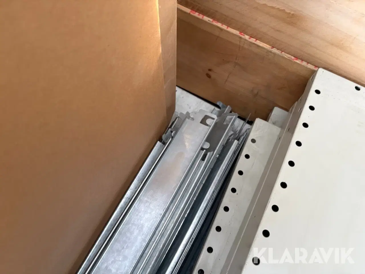 Billede 6 - Hylder og skinner - 1 palle