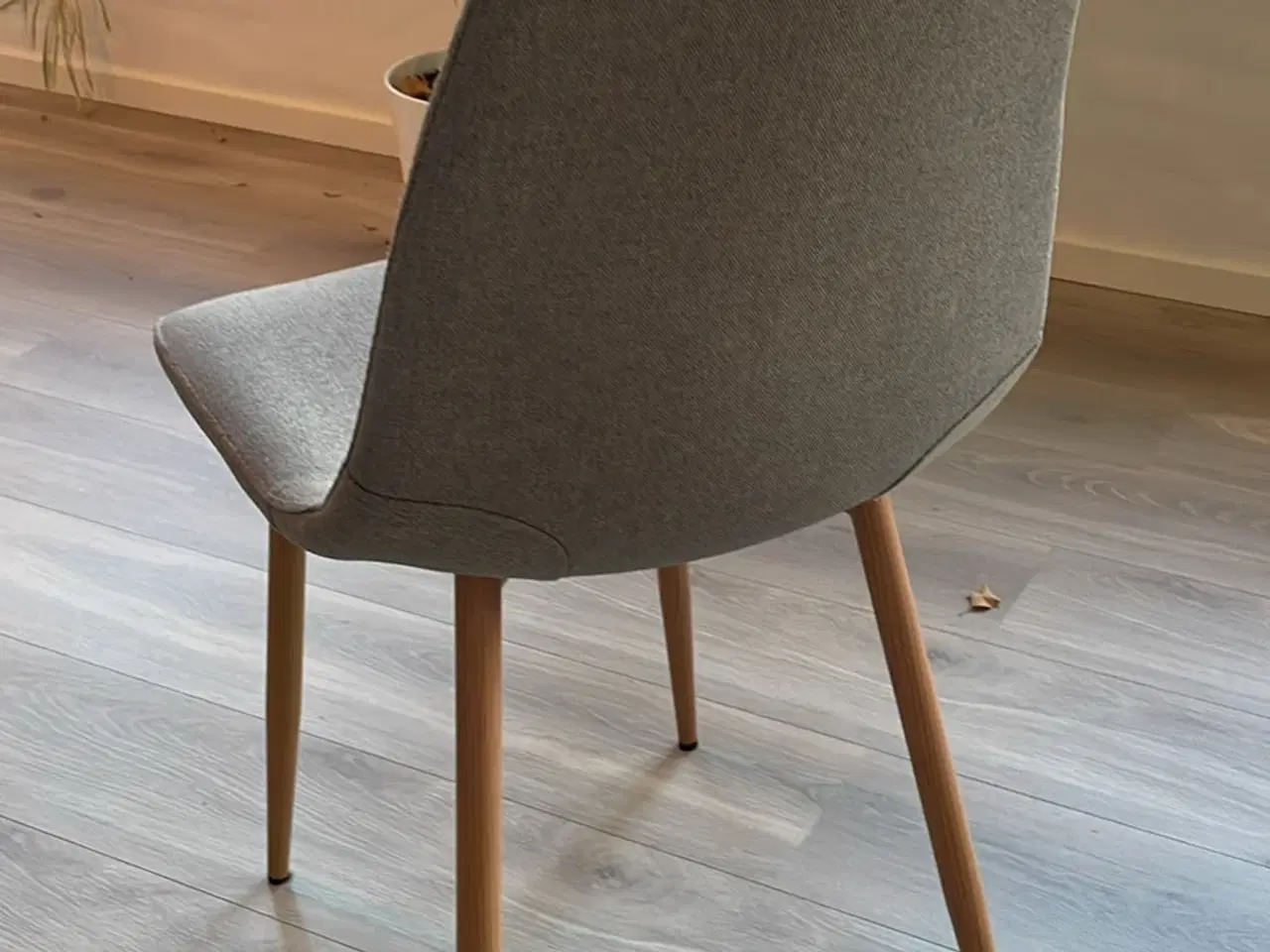 Billede 2 - 6 Spisebordsstole, grå stof