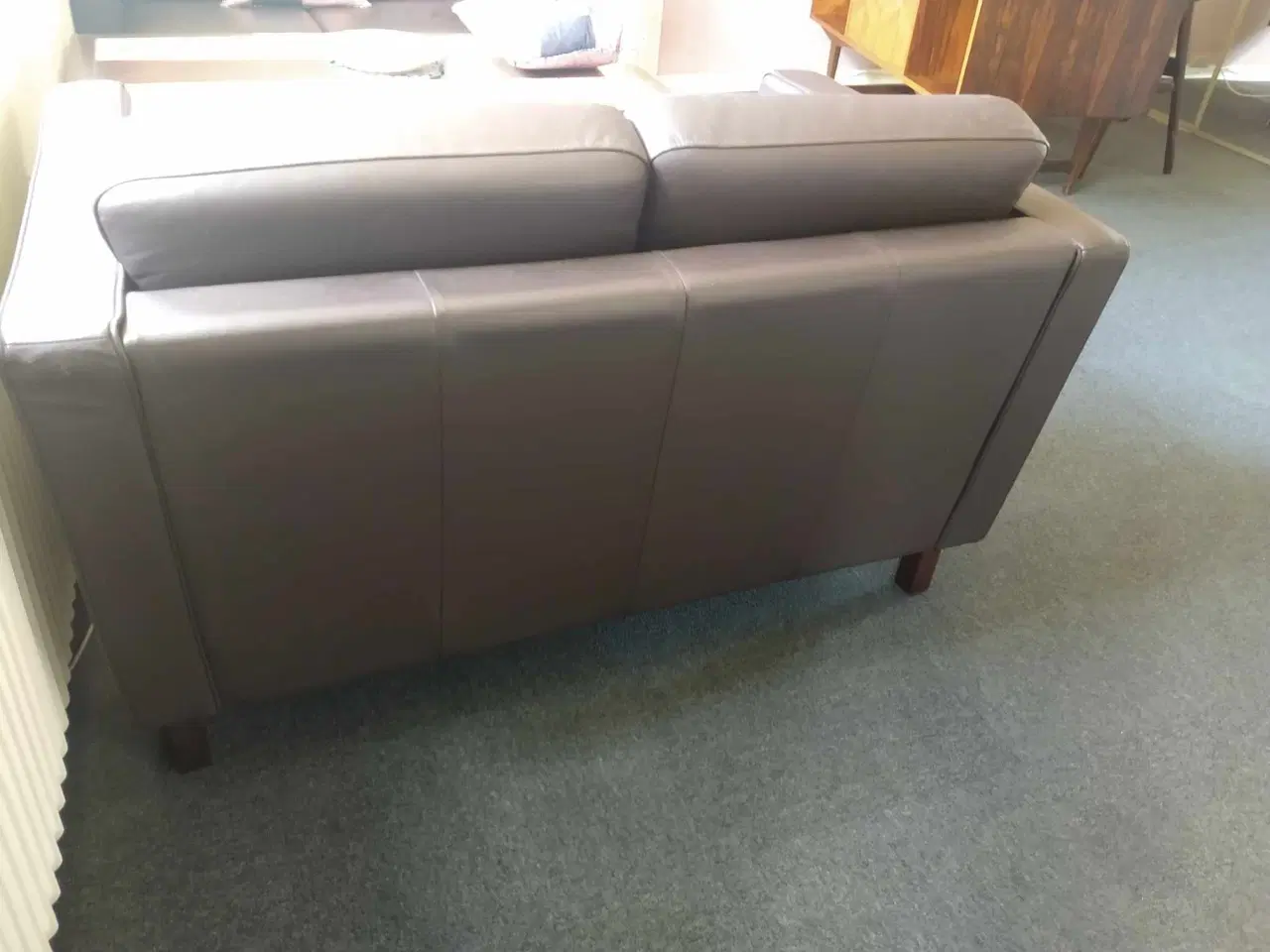 Billede 2 - 2 x sofa i skind