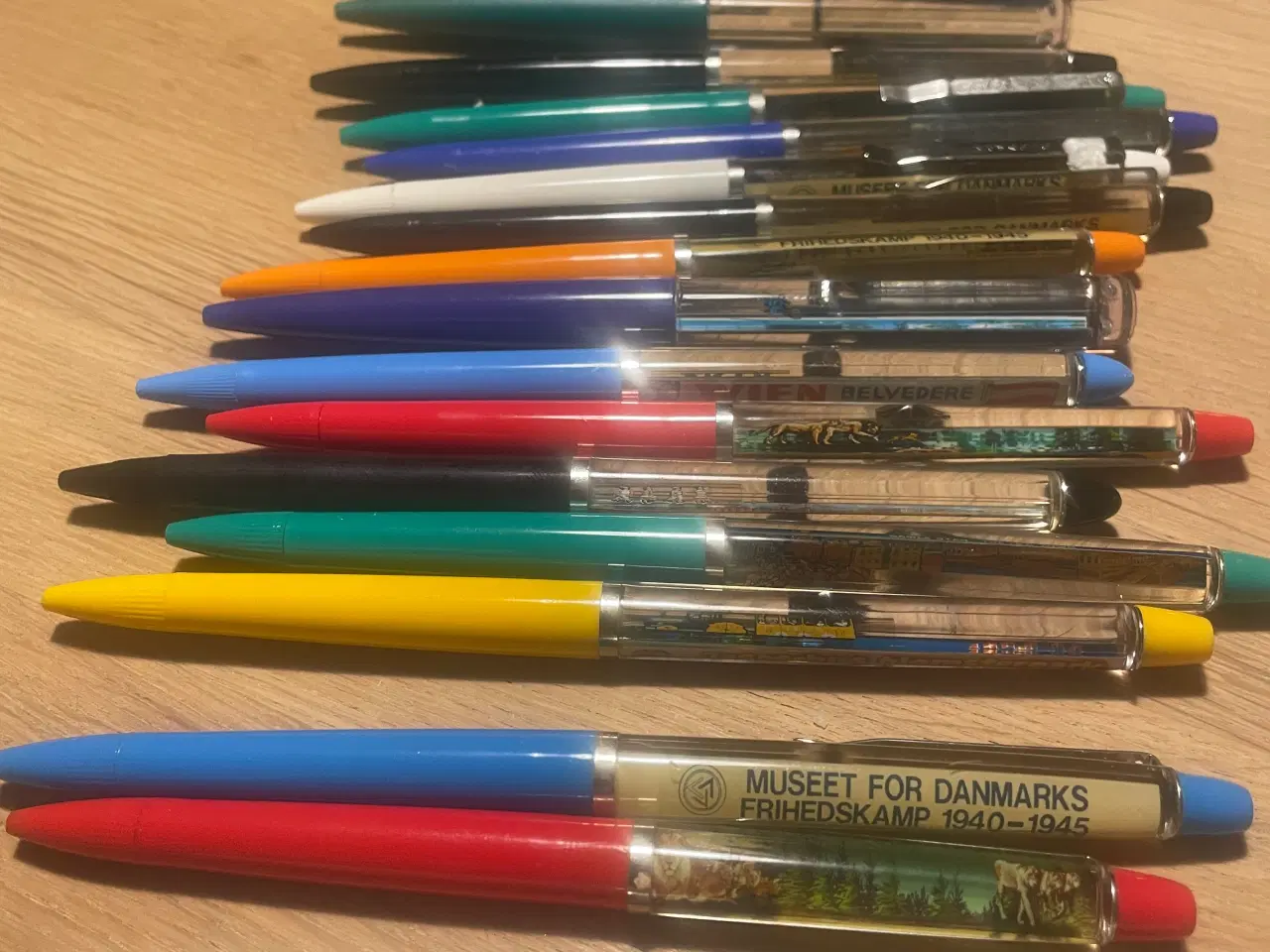 Billede 1 - Floatpenne sælges.