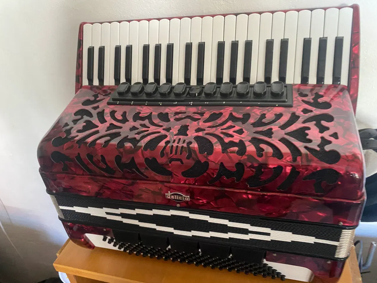 Billede 2 - Pianoharmonika Delicia