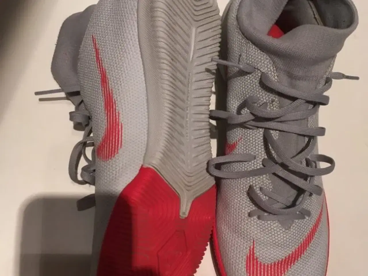 Billede 1 - Nike mercuri inde sko med sok