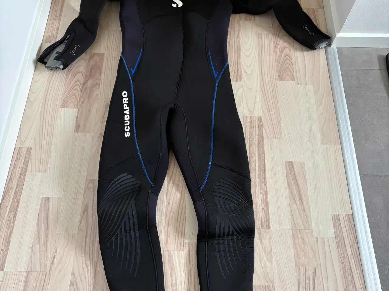 Billede 3 - Scubapro våddragt 7mm
