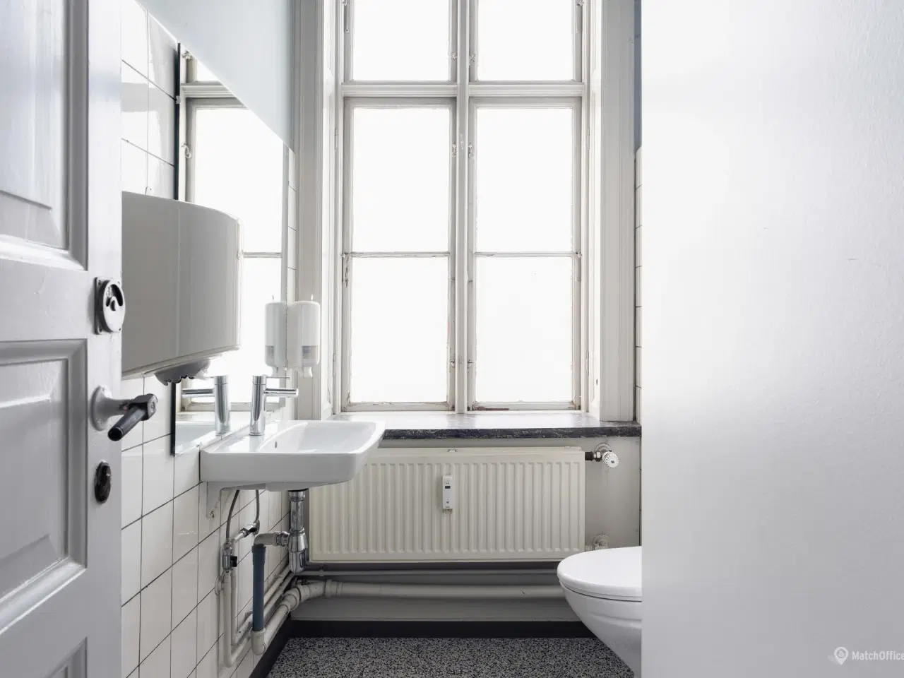 Billede 17 - Sublim beliggende. god synlighed og herskabelig elegance