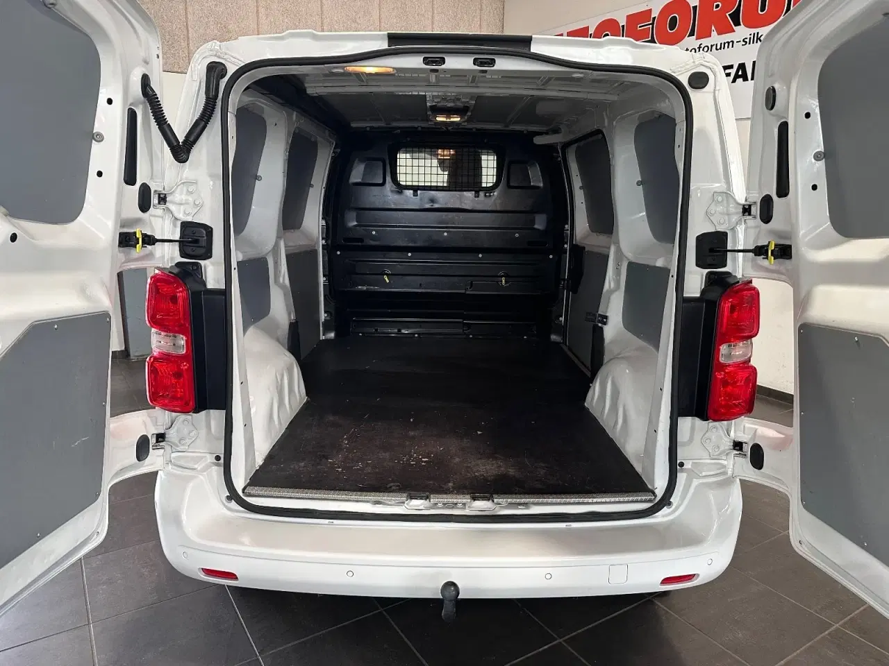 Billede 13 - Peugeot Expert 2,0 BlueHDi 177 L2 Ultimate EAT8 Van