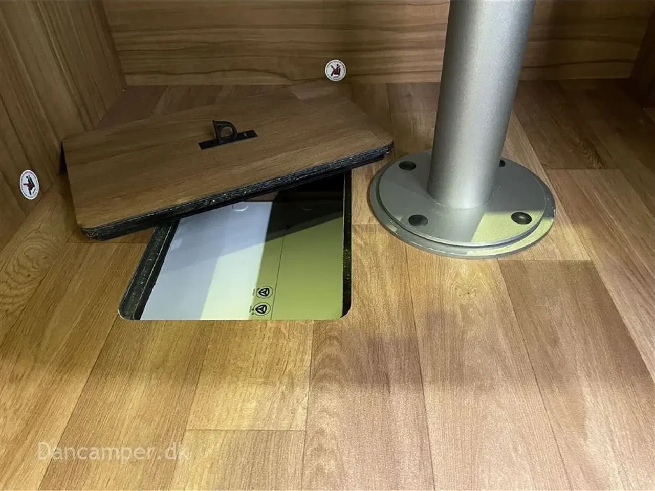 Billede 35 - 2018 - Hymer B 534 Hymermobil   MESSEPRIS kr. 824.900,- SPAR kr. 25.000,- Unik Hymermobil med stor siddegruppe i bag og masser af udstyr. 3500 kg og køres på lille kørekort