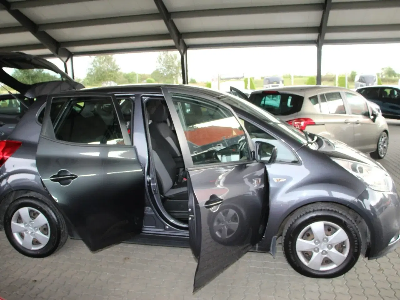 Billede 13 - Kia Venga 1,4 CRDi 90 Intro Edition
