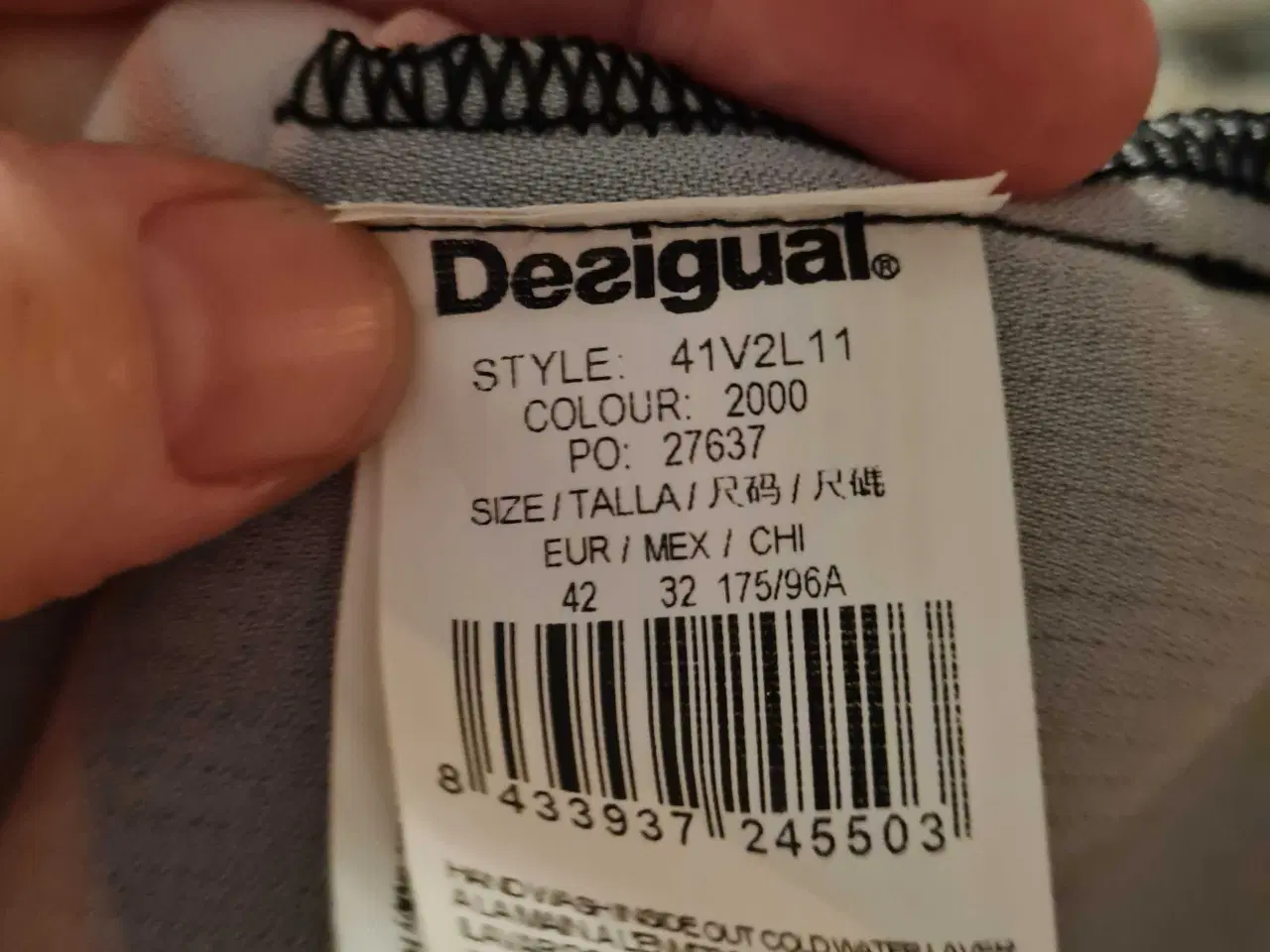 Billede 9 - Kjole str 42 fra Desigual