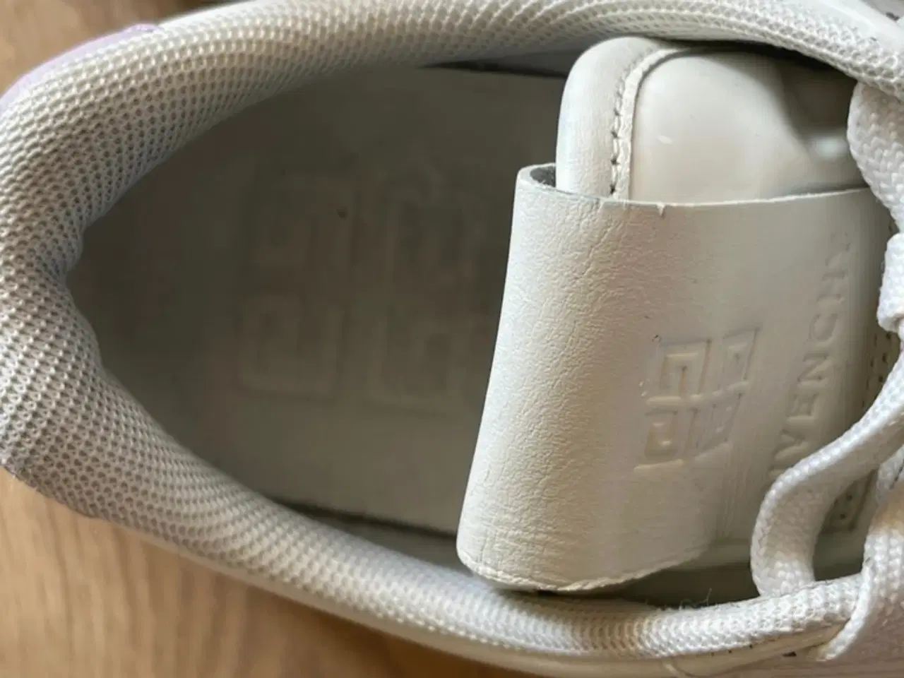 Billede 8 - Givenchy G4 low-top sneaker str. 36 1/2