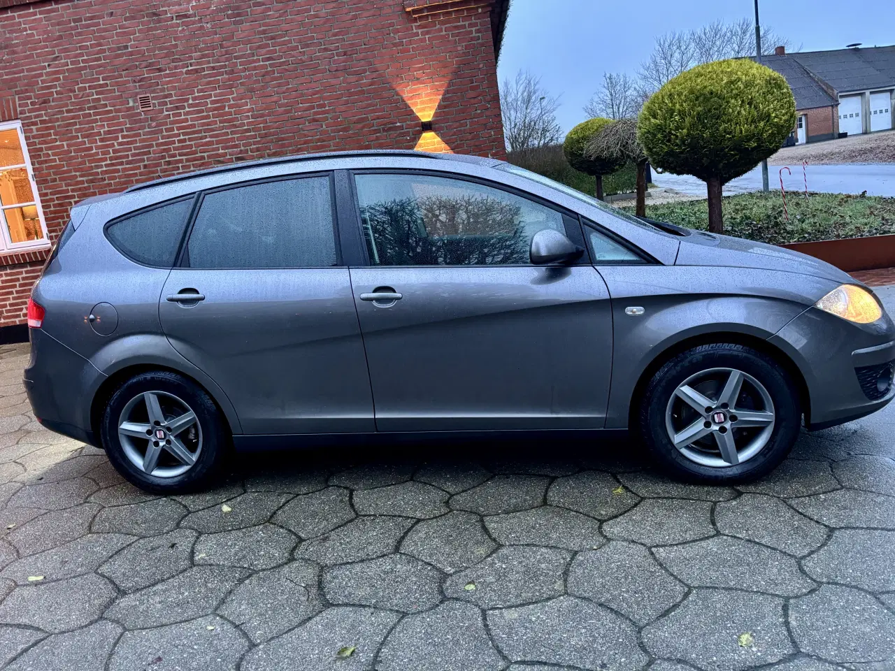 Billede 3 - Seat Altea XL 2.0 TDI m.PARTIKELFILTER Euro 5