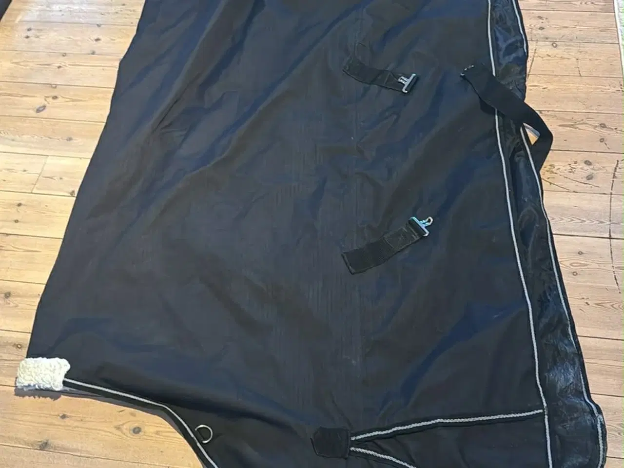 Billede 1 - Regndækken str 145