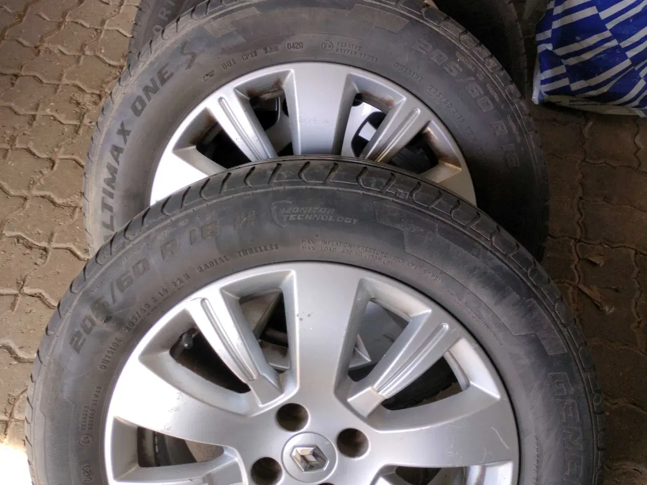 Billede 1 - Original Renault Captur alufælge 