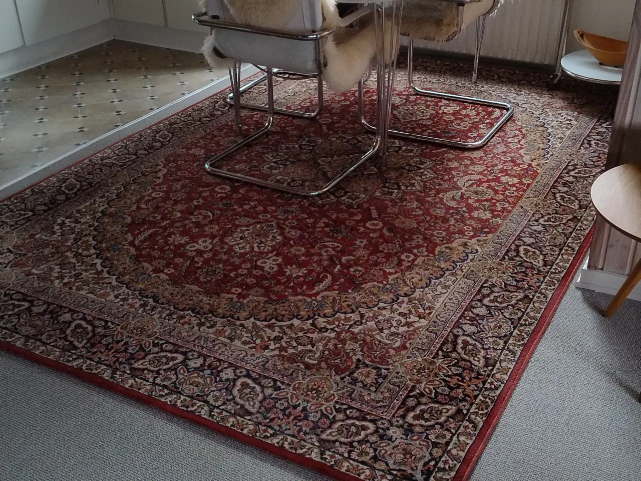 Billede 1 - Ægte 100% uldtæppe 200 x 300cm som nyt