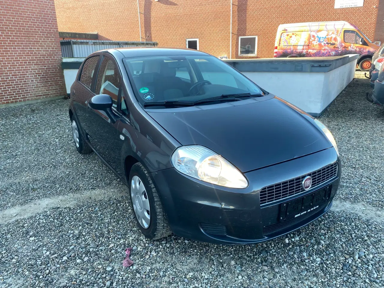 Billede 2 - Fiat Grande Punto 1,4 Dynamic 77HK 5d