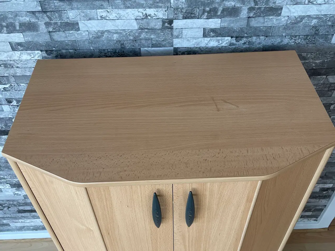 Billede 3 - Skab (flytter salg) 