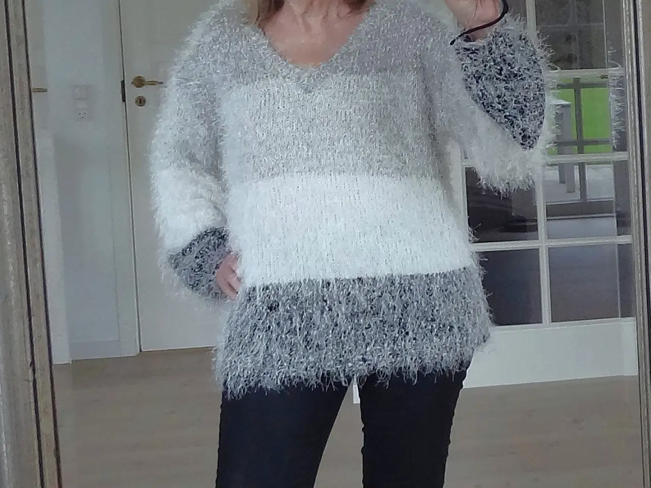 Billede 4 - Sweater, Bluse, Str. 36