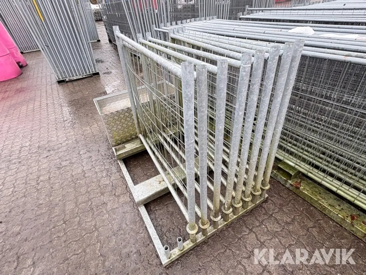 Billede 9 - Mobilhegn med fødder og låger 99 fag og 99 fødder samt 8 låger
