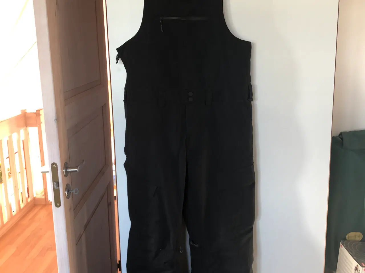 Billede 3 - Burton skibukser (snowboard) m/seler, large