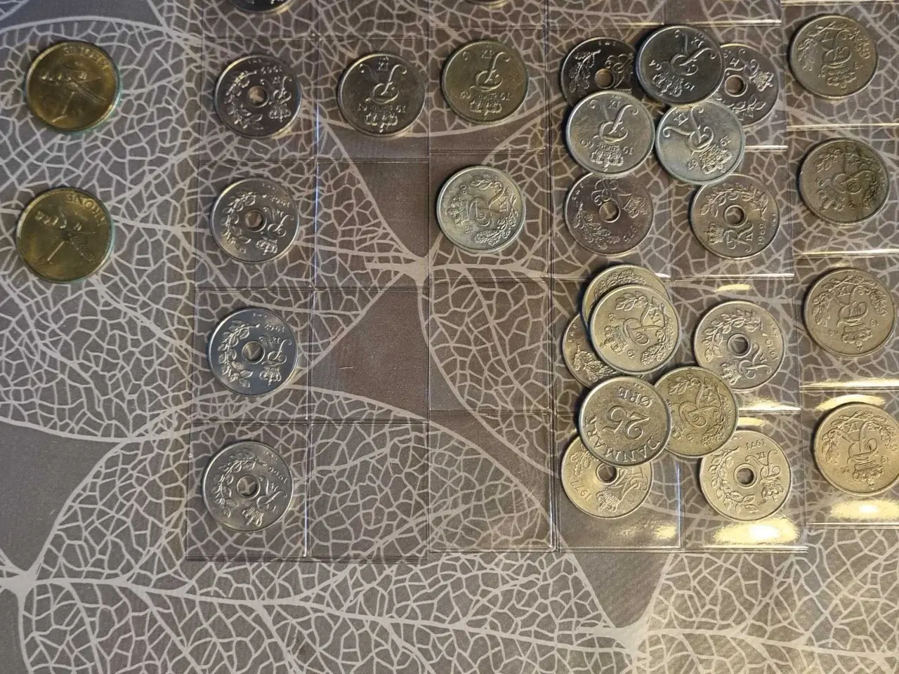 Billede 1 - Danske mønter blandet.