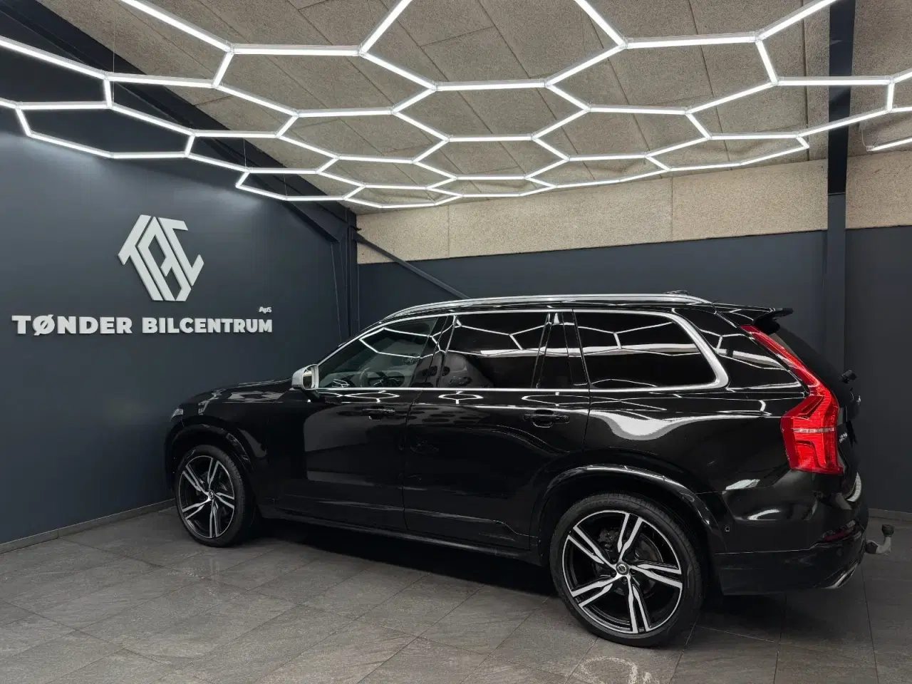 Billede 4 - Volvo XC90 2,0 D5 235 R-Design aut. AWD 7prs