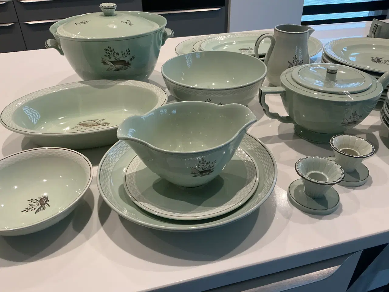 Billede 3 - Aluminia spisestel