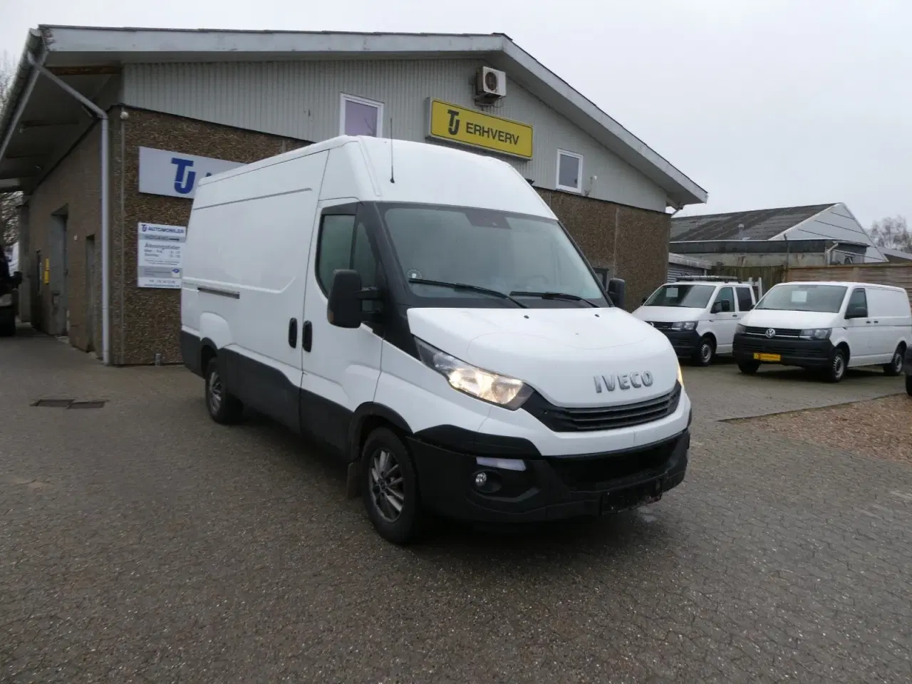 Billede 1 - Iveco Daily 3,0 35S18 12m³ Van AG8