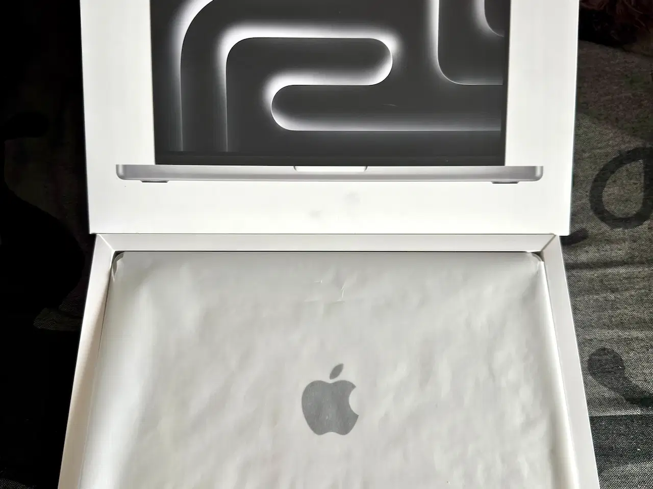 Billede 3 - MacBook Pro M3 Pro 14" (100% som ny i box)