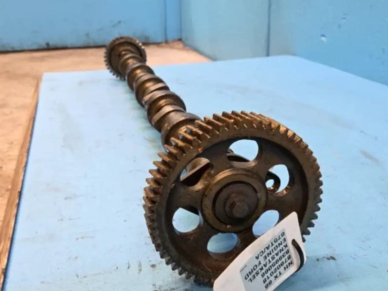 Billede 5 - Ford  675TA    Knastaksel   87802018