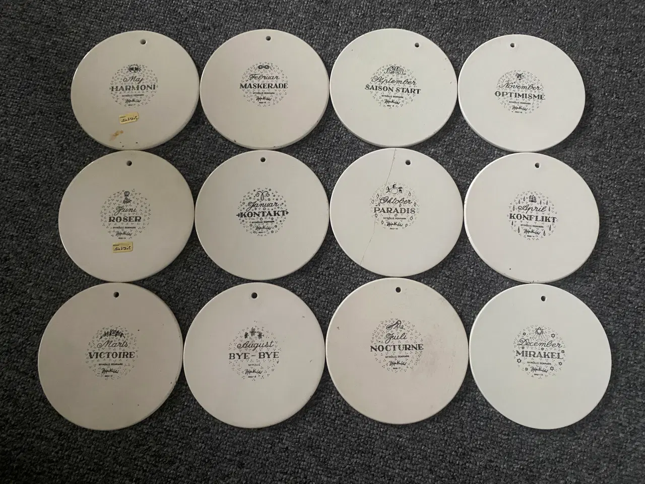 Billede 2 - Bjørn Wiinblad platter (Alle 12)