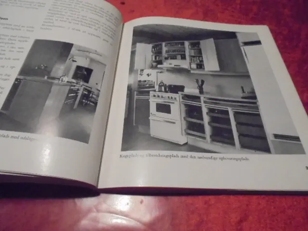 Billede 4 - Køkkenet i boligen - fin udgivelse fra 1971  